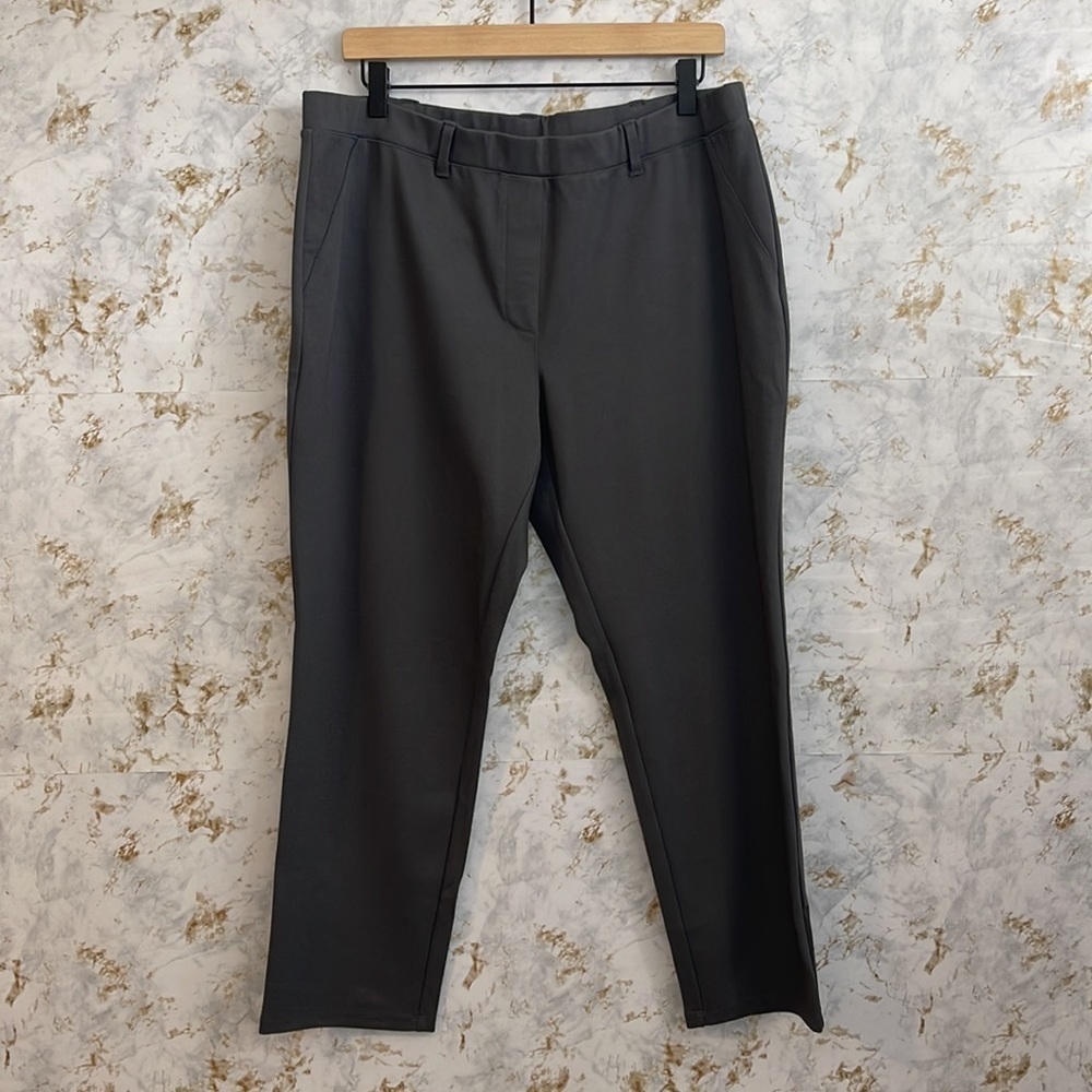 Susan Graver Dress Capris l SIZE LP - Picture 1 of 10